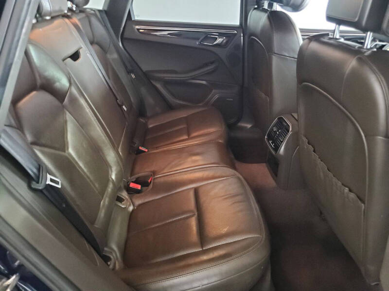 2016 Porsche Macan S