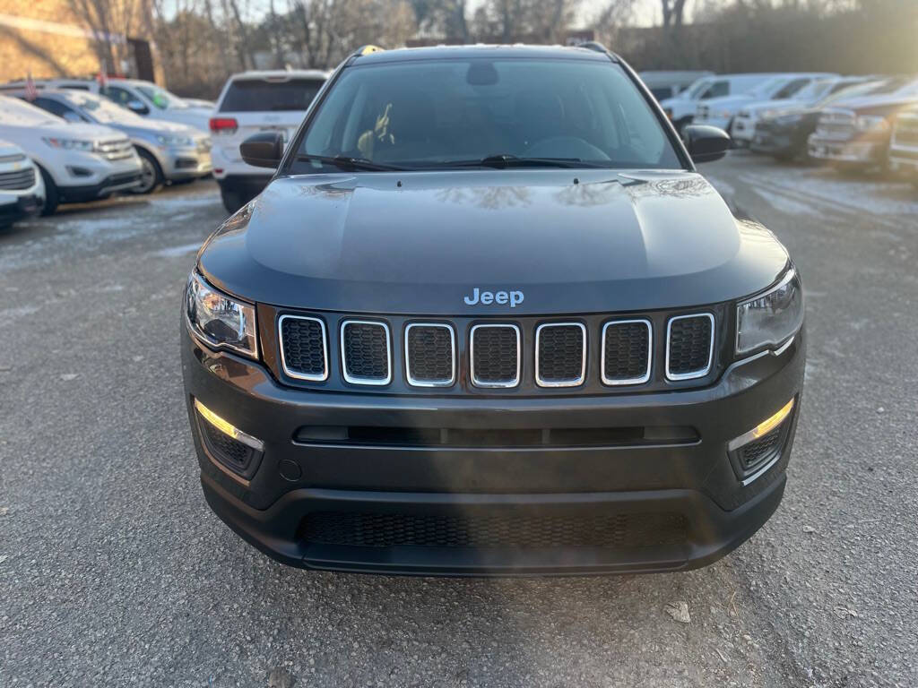 2020 Jeep Compass for sale at Whi-Con Auto Brokers in Shakopee, MN