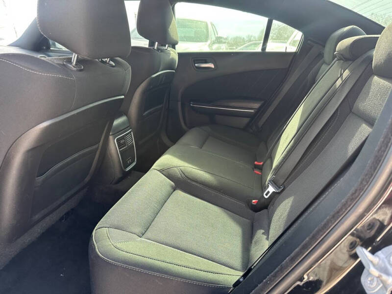 2016 Dodge Charger SXT