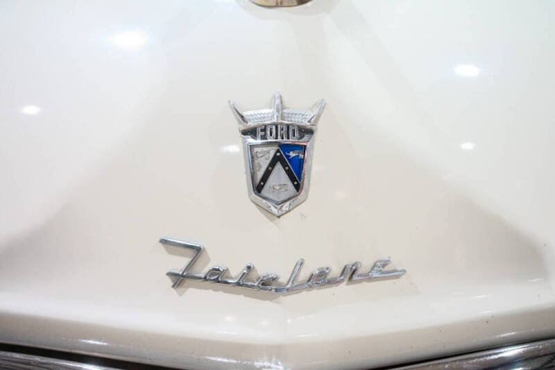 1956 Ford Fairlane