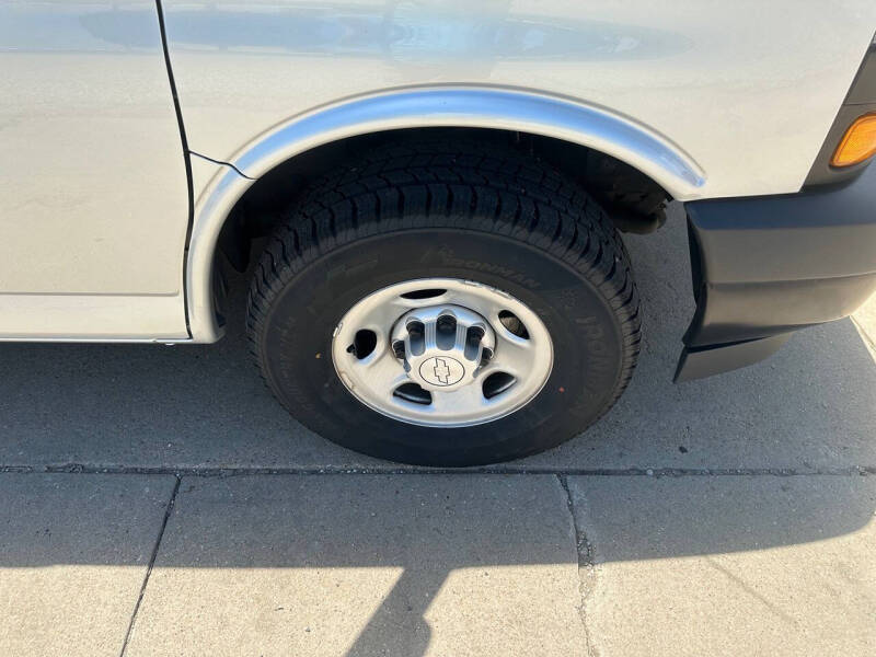 2018 Chevrolet Express LS 3500