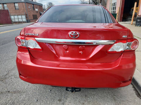 2012 Toyota Corolla LE