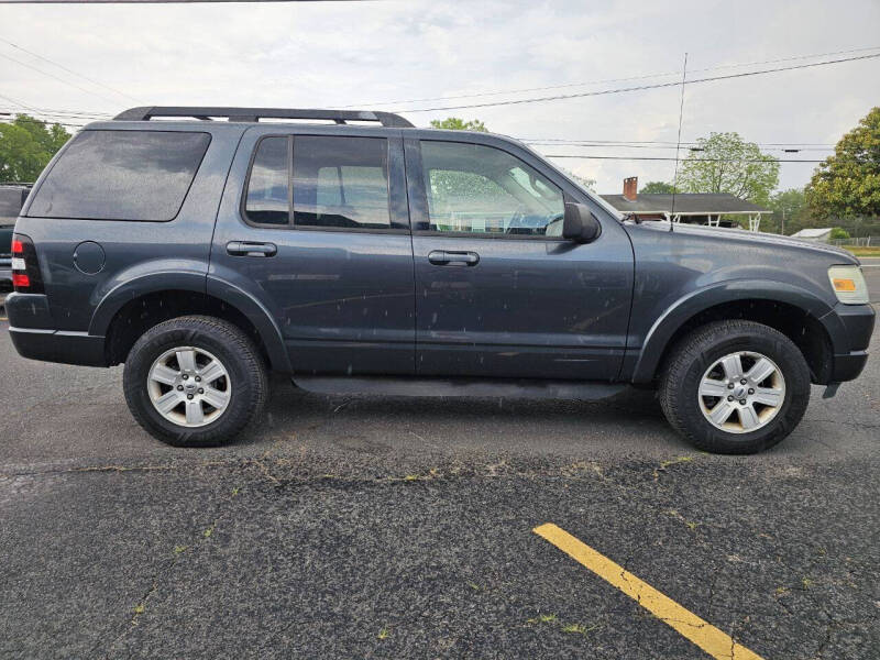 2010 Ford Explorer XLT
