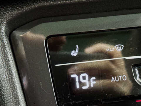 2022 Volkswagen Tiguan SE 4Motion