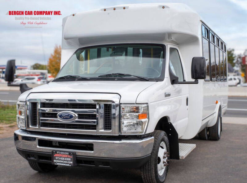 2016 Ford E-Series E-450 SD
