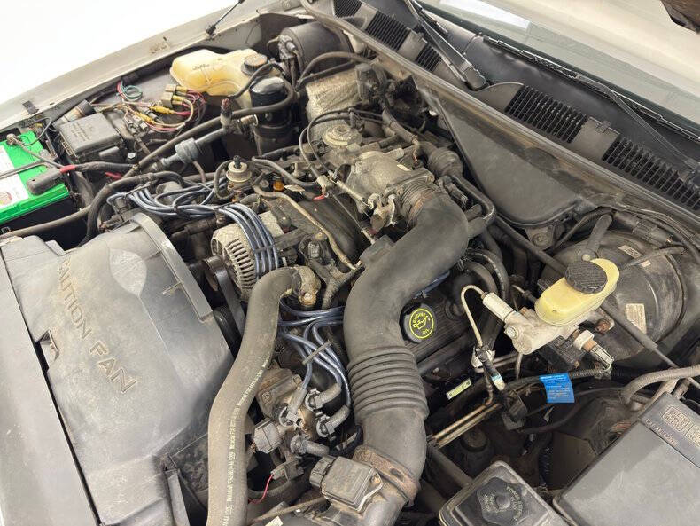 1997 Ford Crown Victoria LX