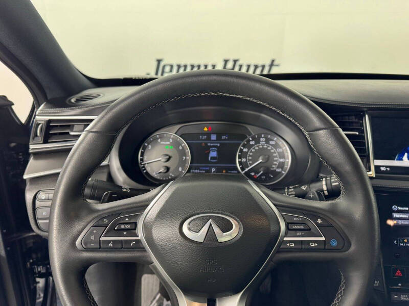 2023 Infiniti QX55 Essential