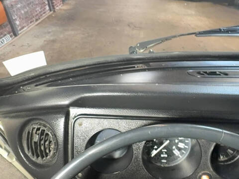1977 Volkswagen Type 2