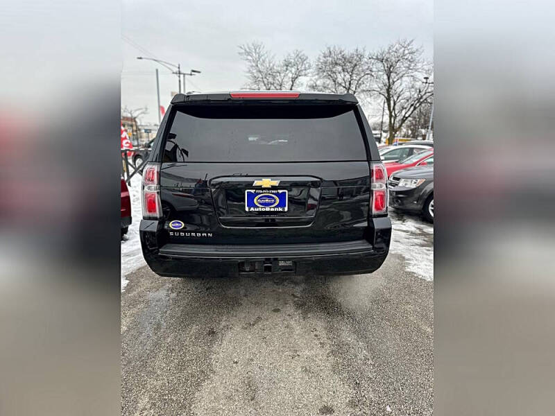 2017 Chevrolet Suburban LT