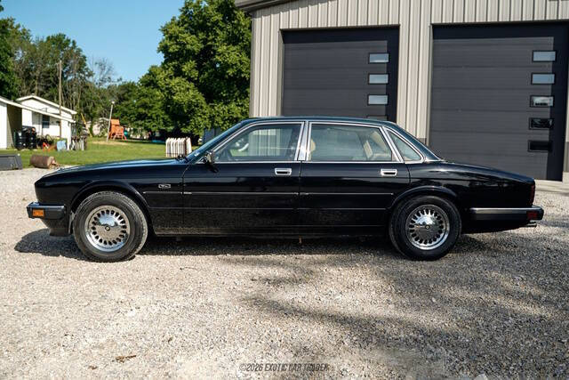 1988 Jaguar XJ-Series XJ6 Vanden Plas