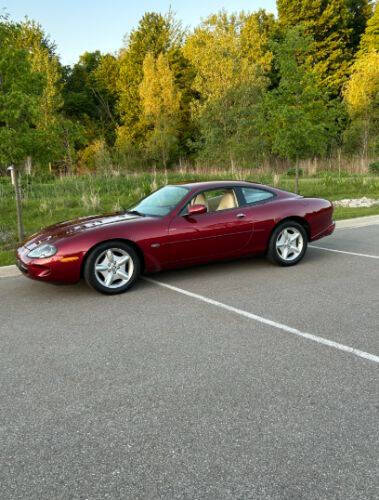 1997 Jaguar XK8