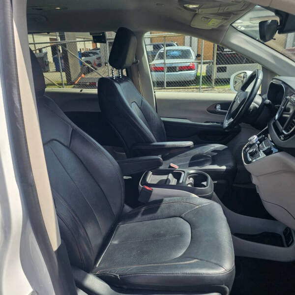 2018 Chrysler Pacifica Touring L