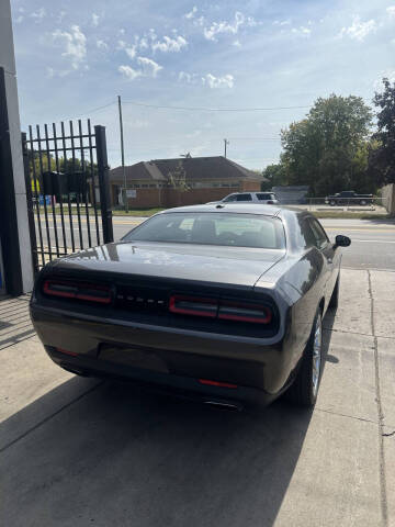 2017 Dodge Challenger SXT