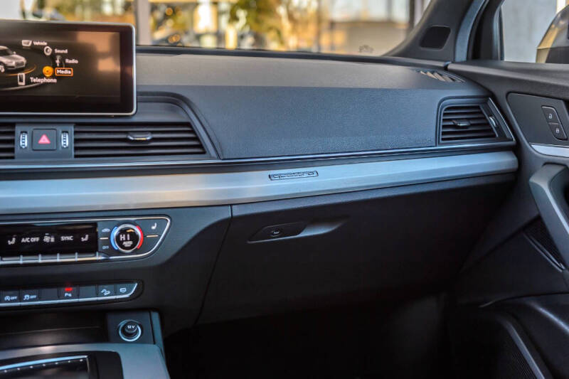 2018 Audi SQ5 3.0T quattro Premium Plus