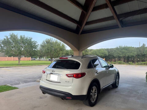 2011 Infiniti FX35