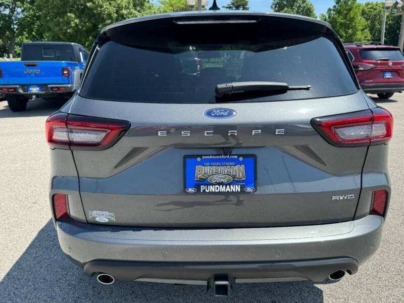 2023 Ford Escape ST-Line Elite