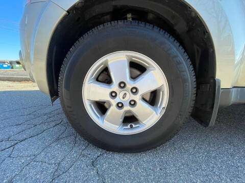 2011 Ford Escape XLS