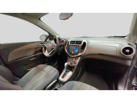 2017 Chevrolet Sonic LT Auto