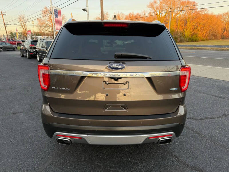 2016 Ford Explorer Platinum