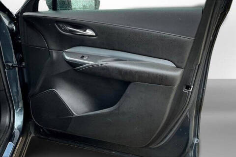 2021 Cadillac XT4 Premium Luxury