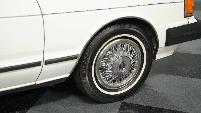 1982 Datsun Maxima GL