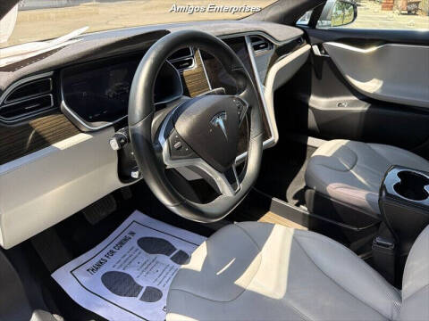 2015 Tesla Model S 85