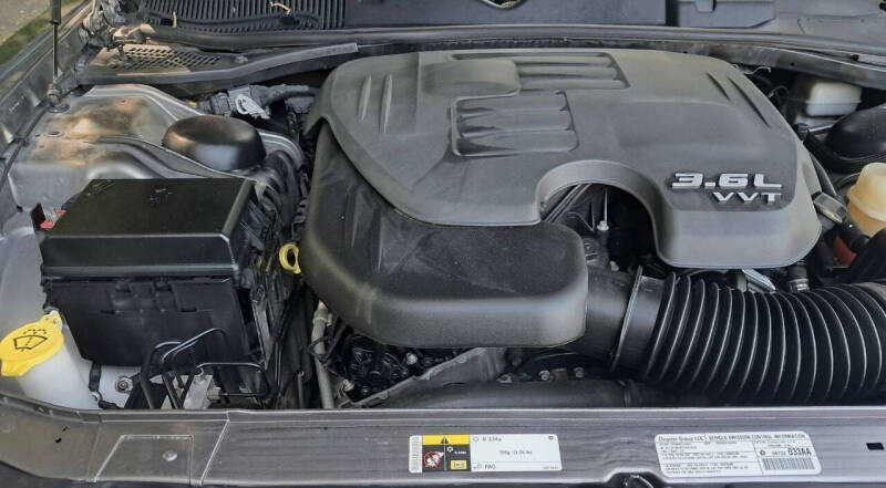 2012 Dodge Challenger SXT
