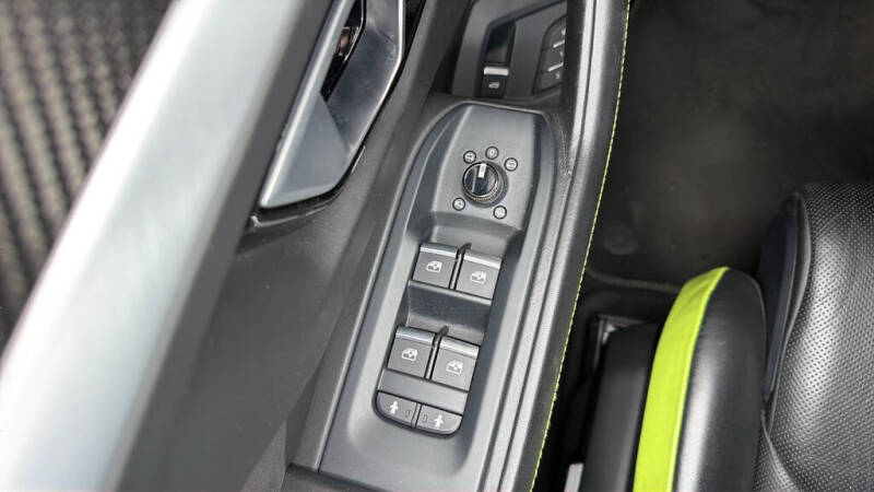 2020 Lamborghini Urus