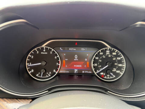 2017 Nissan Maxima Platinum