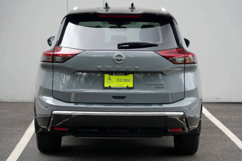 2025 Nissan Rogue Platinum