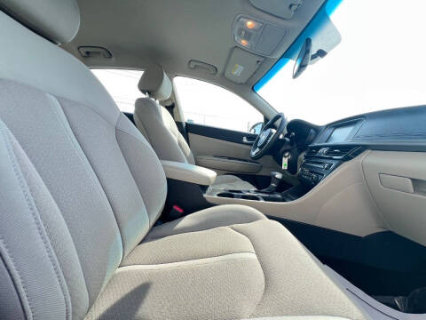 2018 Kia Optima LX