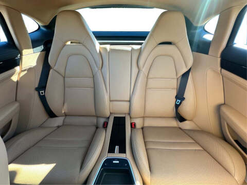2019 Porsche Panamera 4S
