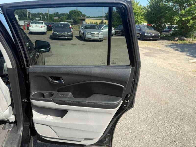 2017 Honda Pilot LX