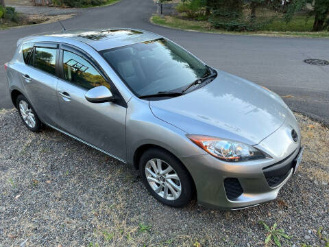 2013 Mazda MAZDA3 for sale at Bridgeport Auto Group in Portland OR