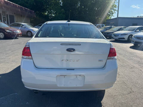 2011 Ford Focus SEL