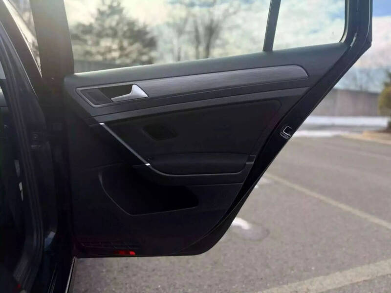 2019 Volkswagen Golf SportWagen 1.8T S 4Motion