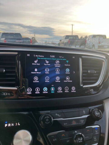 2019 Chrysler Pacifica Hybrid Touring L