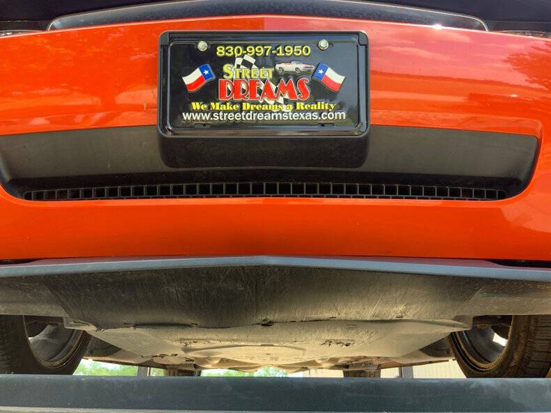 2008 Dodge Challenger SRT8