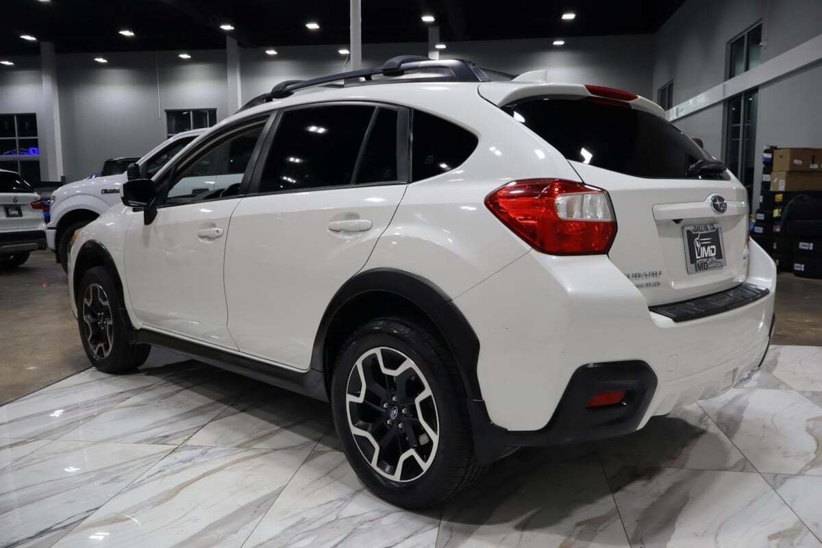 2017 Subaru Crosstrek for sale at IMD MOTORS, INC in Dallas, TX