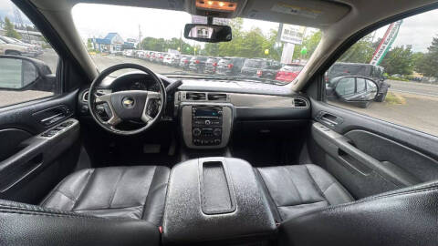 2011 Chevrolet Avalanche LT