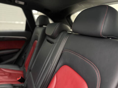 2016 Audi SQ5 3.0T quattro Premium Plus