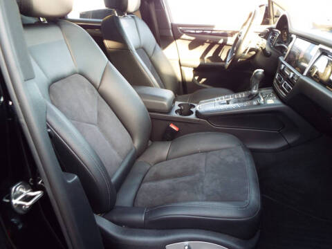 2021 Porsche Macan