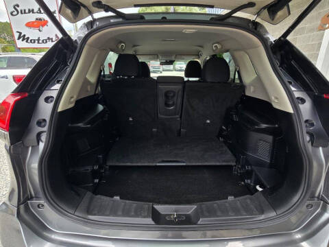 2020 Nissan Rogue SV