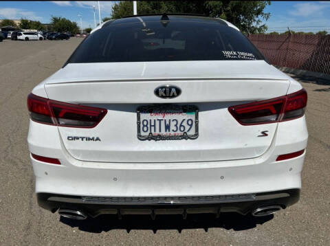 2019 Kia Optima S
