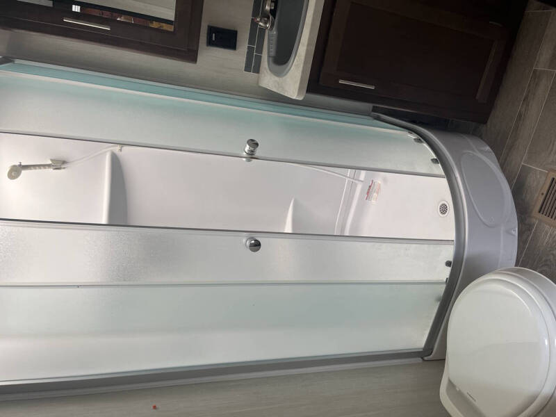 2019 Forest River 264RL CHEROKEE