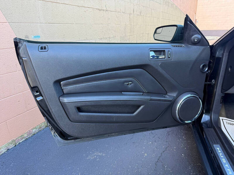 2011 Ford Mustang GT Premium
