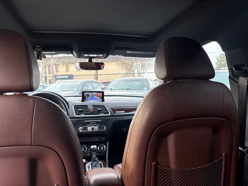 2016 Audi Q3 2.0T quattro Premium Plus