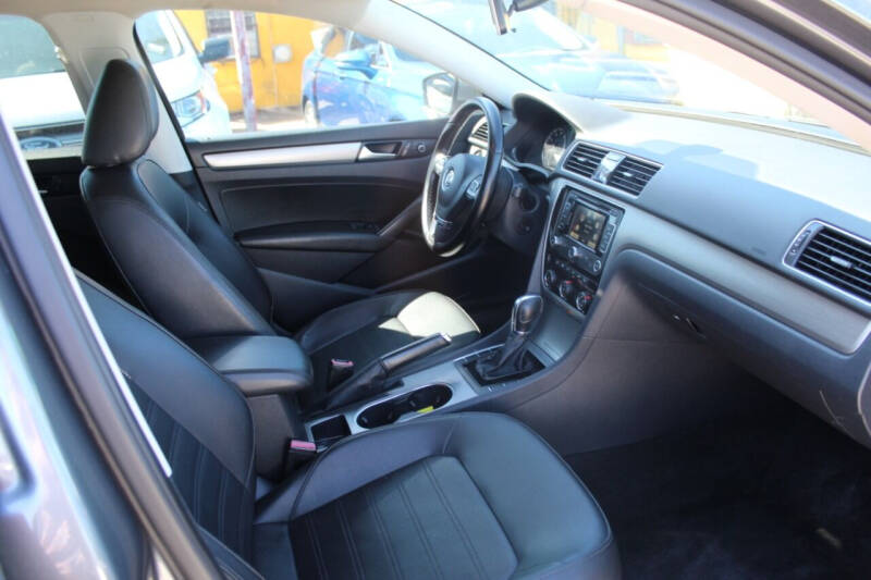 2015 Volkswagen Passat