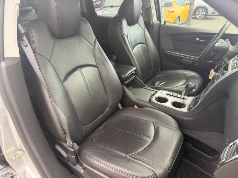 2012 GMC Acadia SLT-1