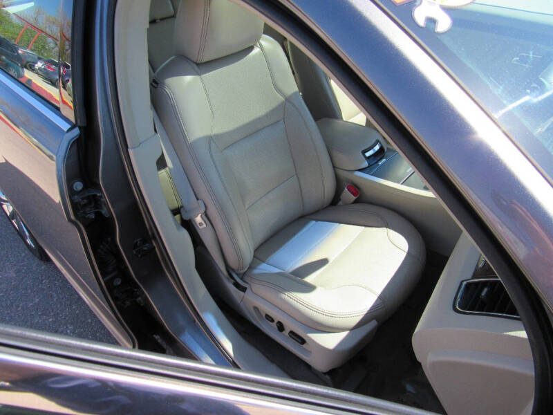 2012 Ford Taurus Limited